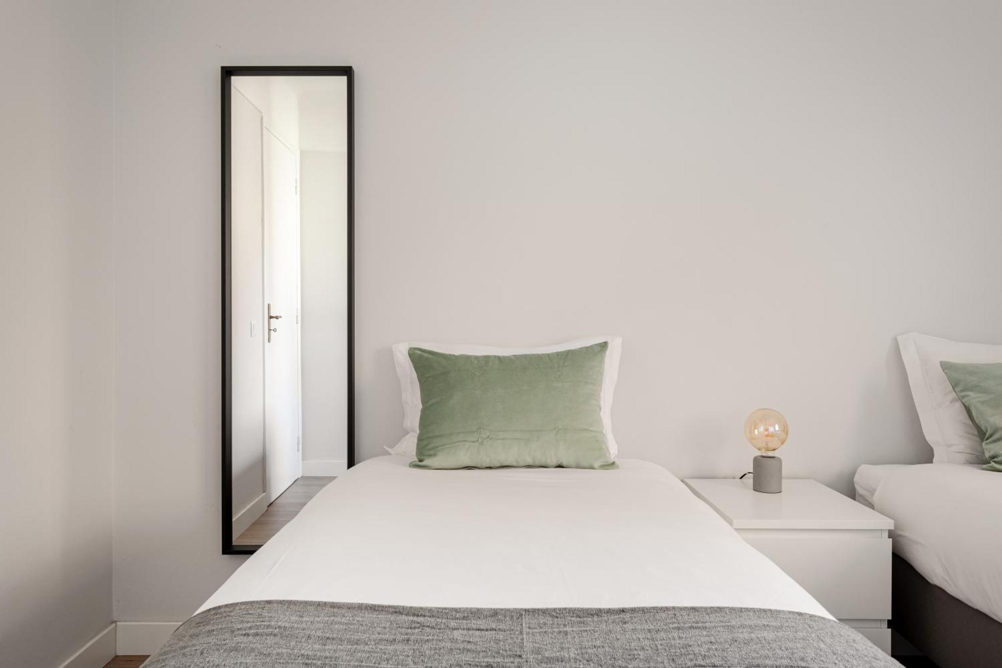 Apartamento Wfh Urban Retreat At Carnide