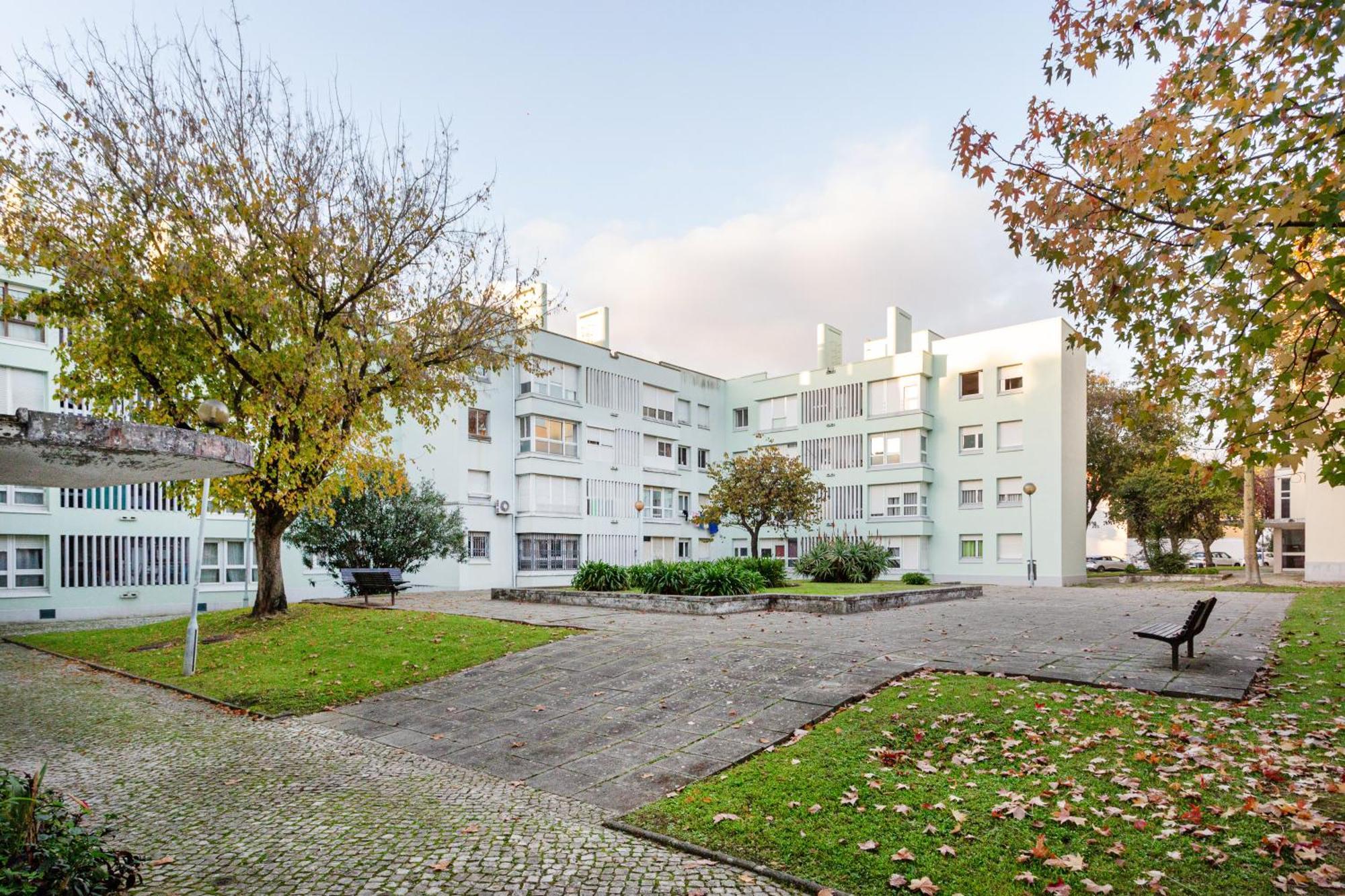 Wfh Urban Retreat At Carnide * Lisboa
